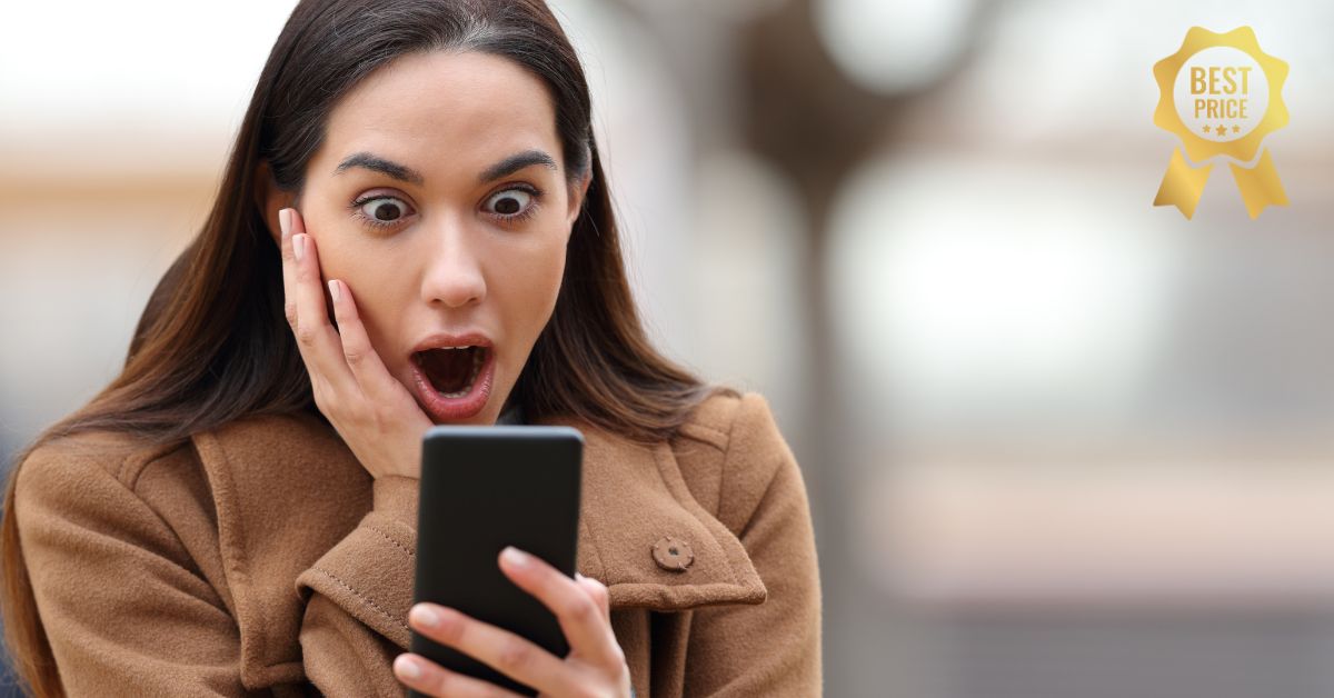 Kvinde forbavset over billigt mobilabonnement